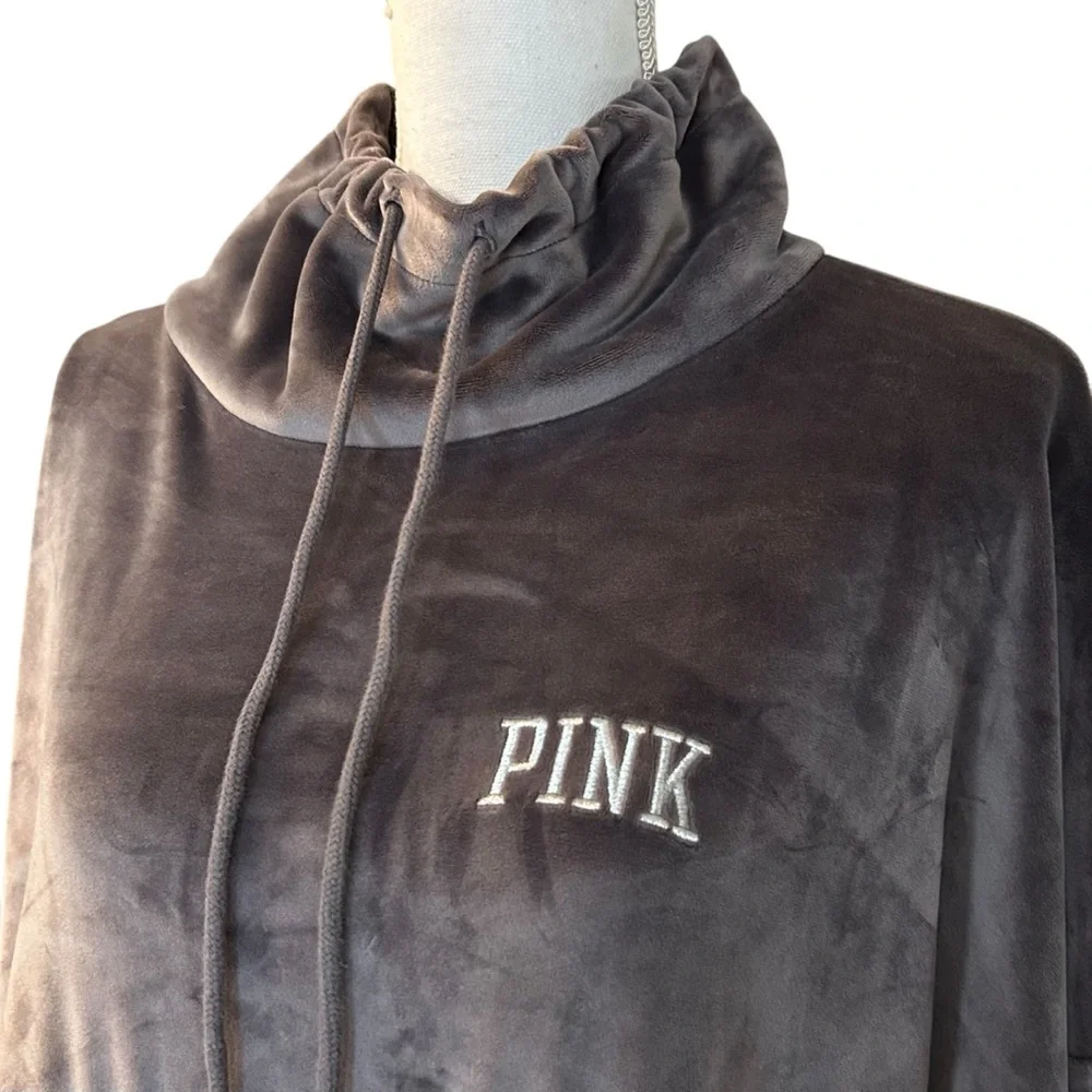 Victoria’s Secret PINK Varsity Velour Cowl Neck Relaxed Fit Tunic Top SZ Medium - Picture 4 of 9